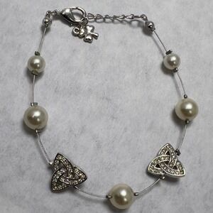 Silver Tone Pearl Celtic Knot Charm Bracelet Clover Clasp Triquetra Delicate 8"